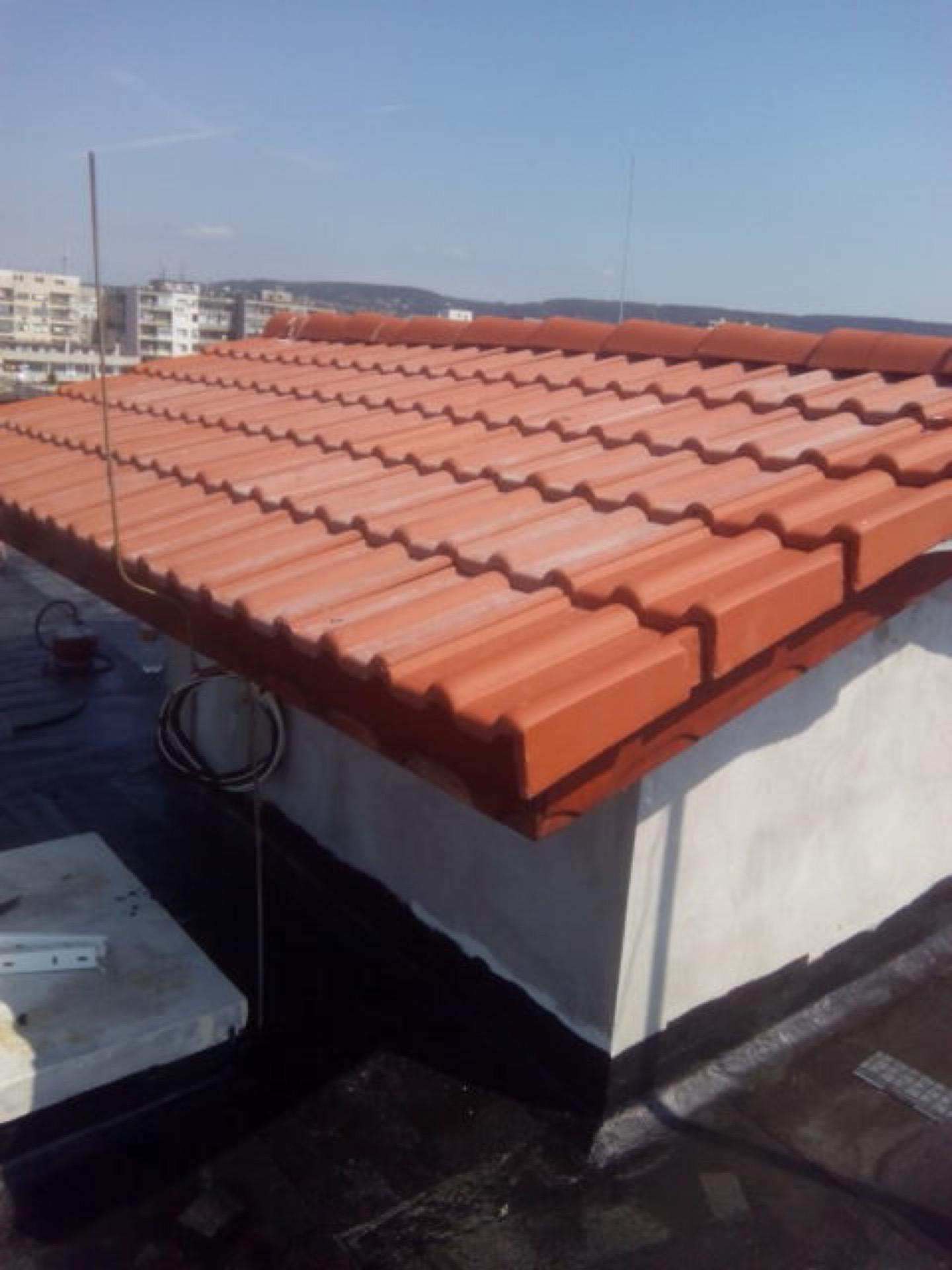 Покрив с киримиди - сграда ул. 